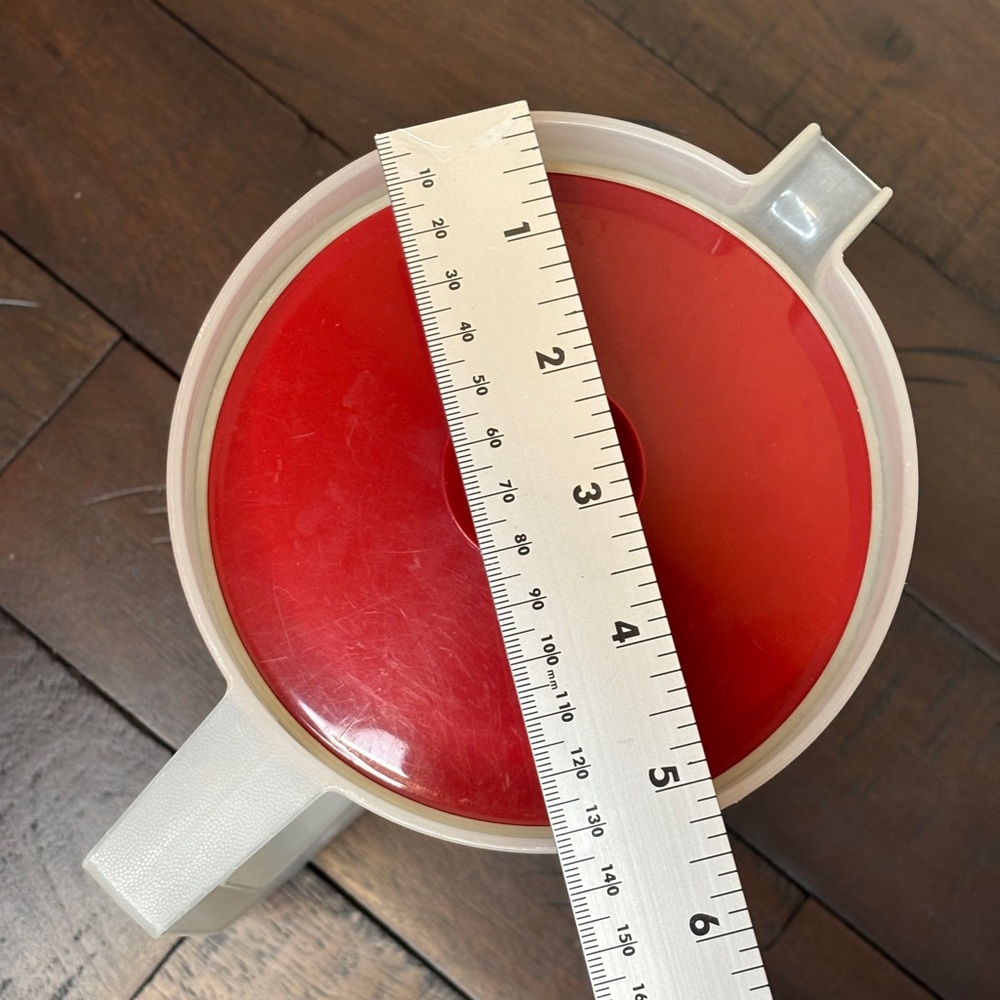 Vintage Tupperware Pitcher 1.5 quart sheer with red push-button sealing lid - Picture 8 of 8